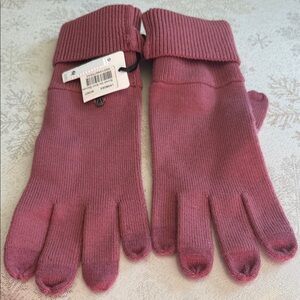 Lululemon scroll on Knit Gloves- NEW w tags